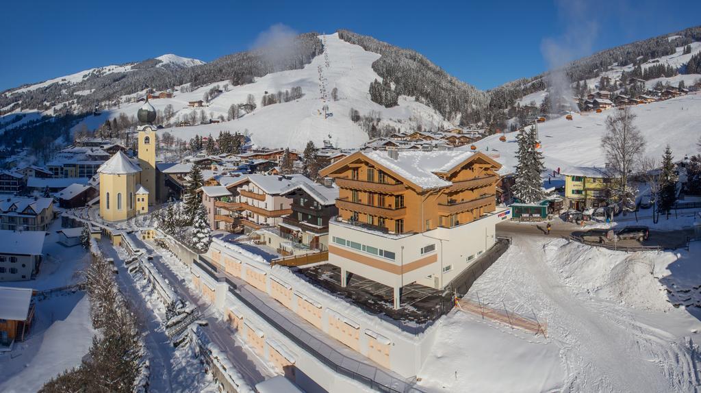 Bolodges Apartments By Alpin Rentals Saalbach-Hinterglemm Bagian luar foto